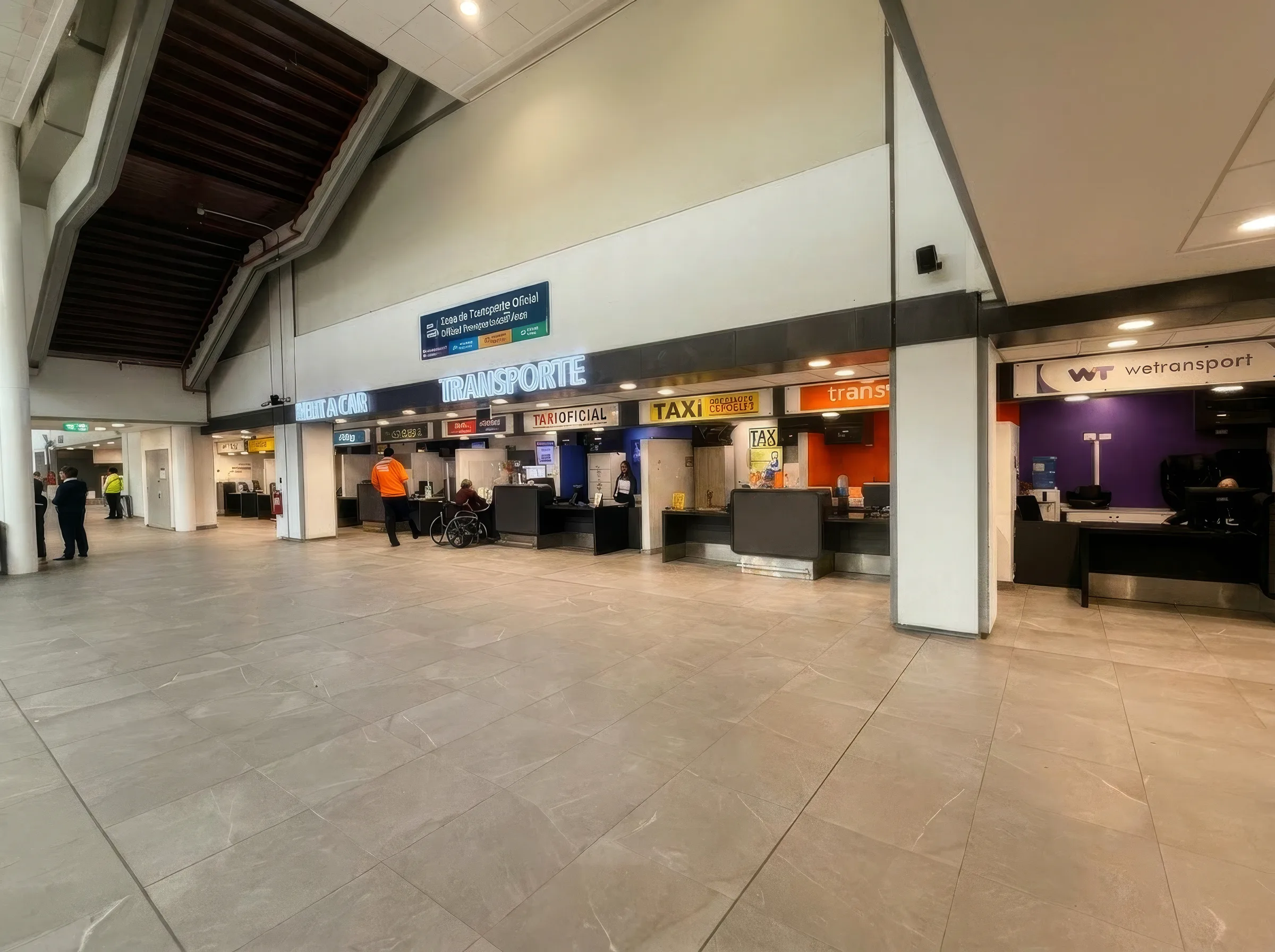Rent a Car — Aeropuerto AMB